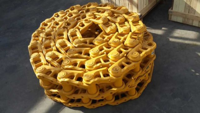 點擊查看詳細信息<br>標題：山推SD22鏈條 閱讀次數(shù)：2906