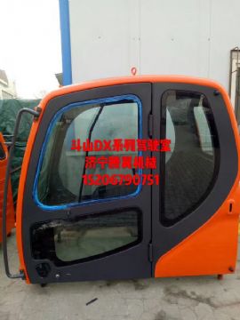 點(diǎn)擊查看詳細(xì)信息<br>標(biāo)題：斗山DX260/DX300/DX系列駕駛室總成 帶內(nèi)飾  閱讀次數(shù)：2227